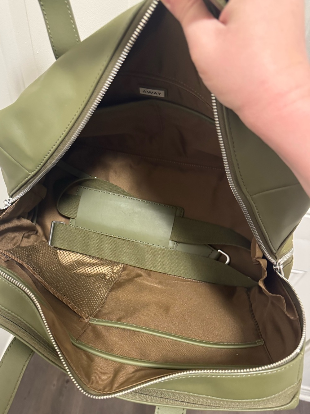 Away Olive Green Men’s Toiletry Bag - Picture 9 of 12